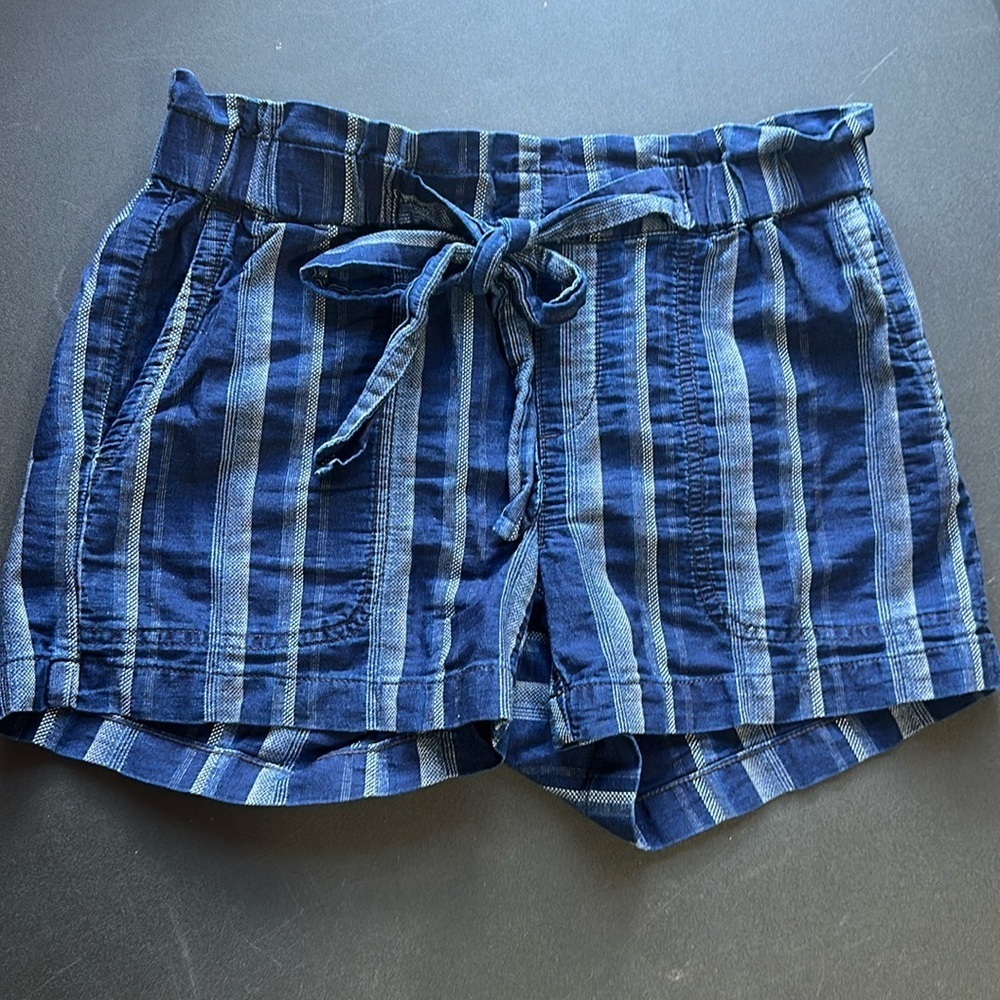 Liverpool Paper Bah Tie Front Utility Stitch Short size 4